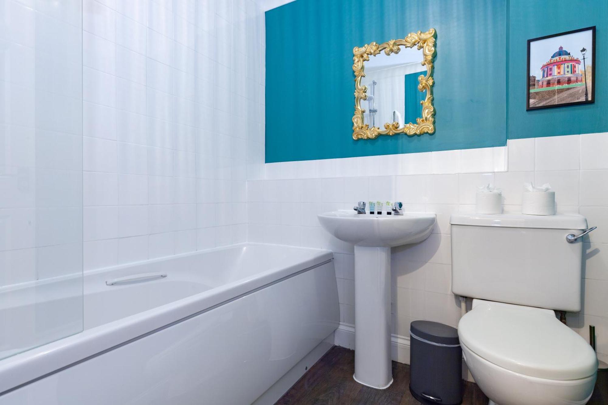 A Gem Nestled In The Heart Of Oxford With Parking! Apartment ภายนอก รูปภาพ