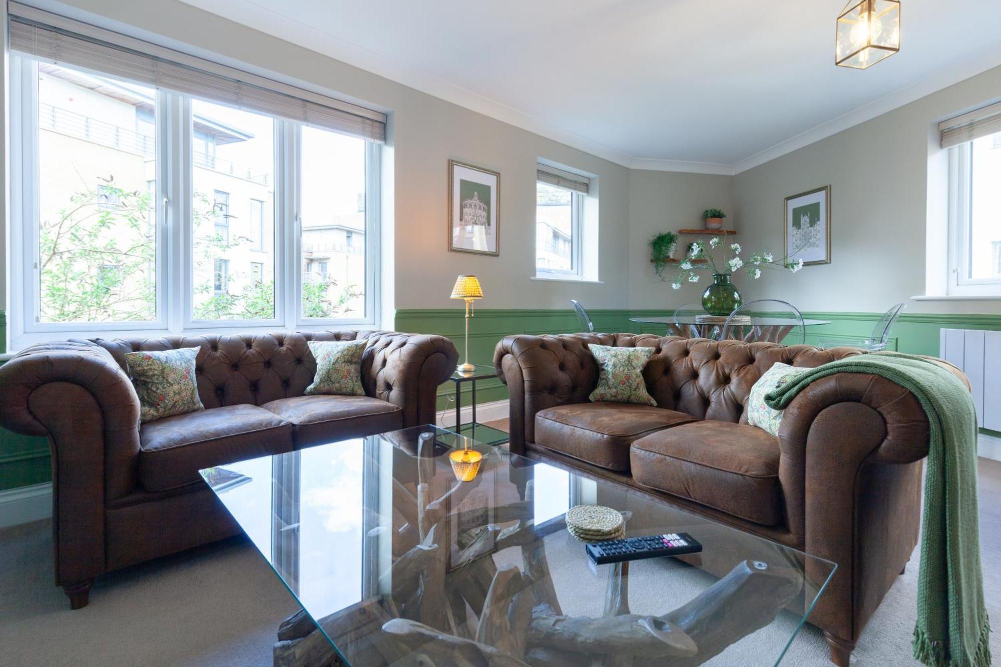 A Gem Nestled In The Heart Of Oxford With Parking! Apartment ภายนอก รูปภาพ