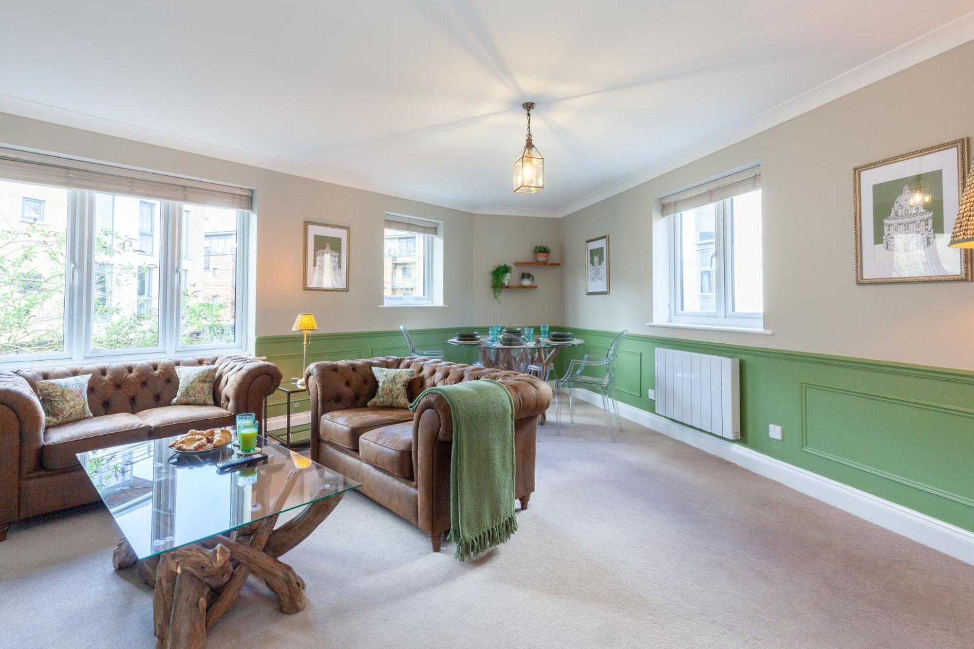 A Gem Nestled In The Heart Of Oxford With Parking! Apartment ภายนอก รูปภาพ