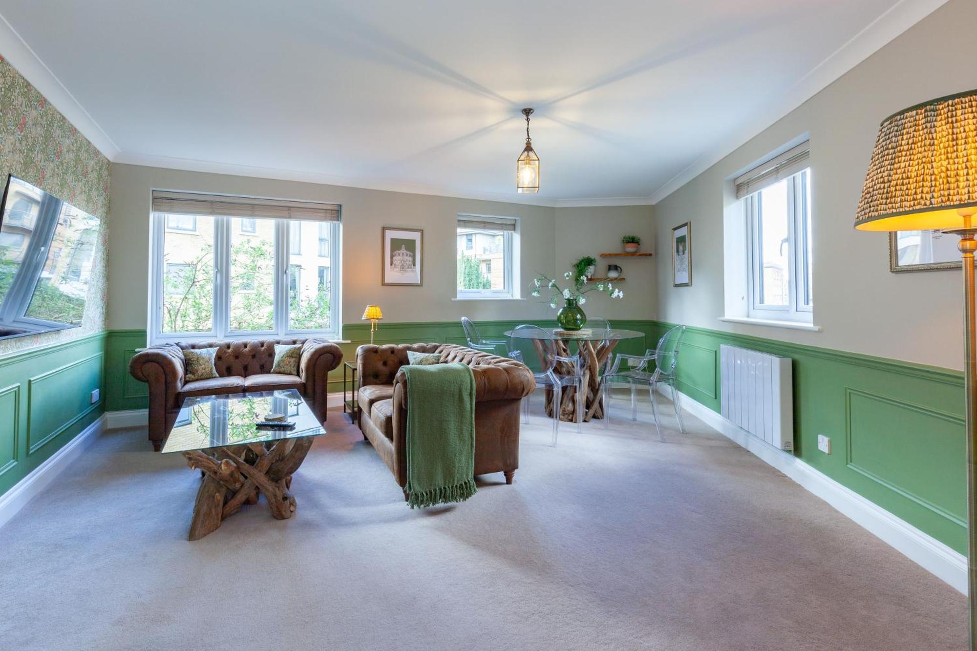A Gem Nestled In The Heart Of Oxford With Parking! Apartment ภายนอก รูปภาพ