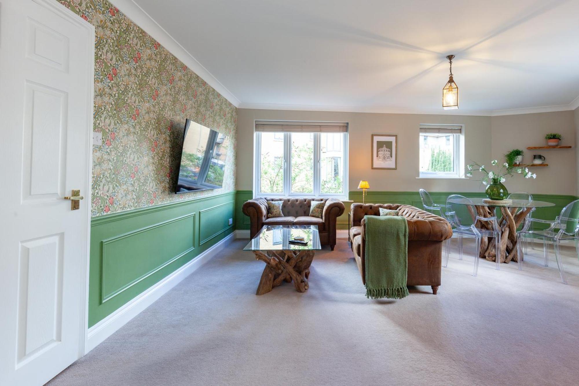 A Gem Nestled In The Heart Of Oxford With Parking! Apartment ภายนอก รูปภาพ
