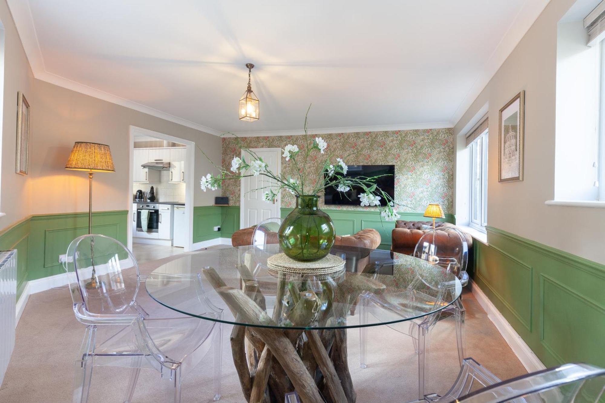 A Gem Nestled In The Heart Of Oxford With Parking! Apartment ภายนอก รูปภาพ