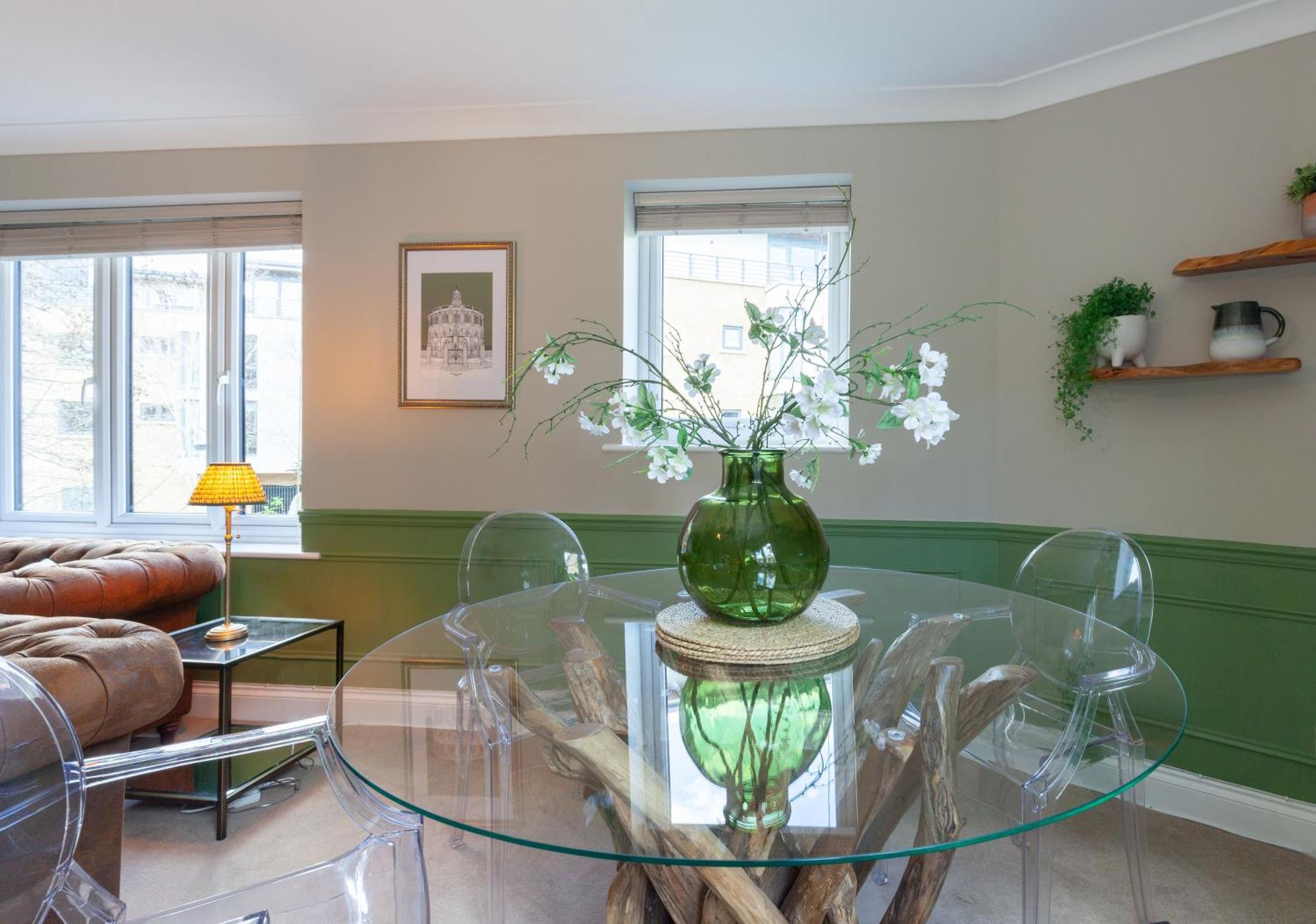 A Gem Nestled In The Heart Of Oxford With Parking! Apartment ภายนอก รูปภาพ