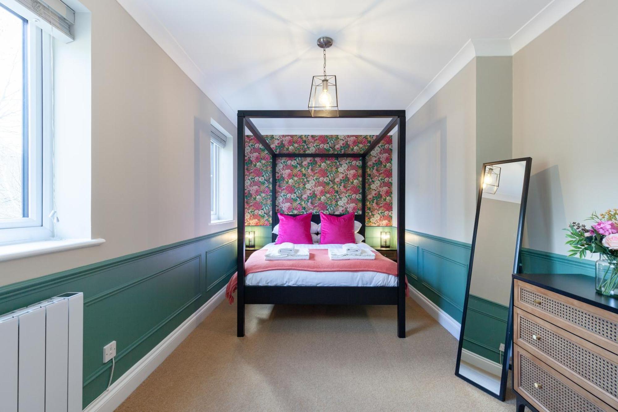 A Gem Nestled In The Heart Of Oxford With Parking! Apartment ภายนอก รูปภาพ